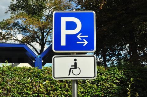Rollstuhl Parkplatz