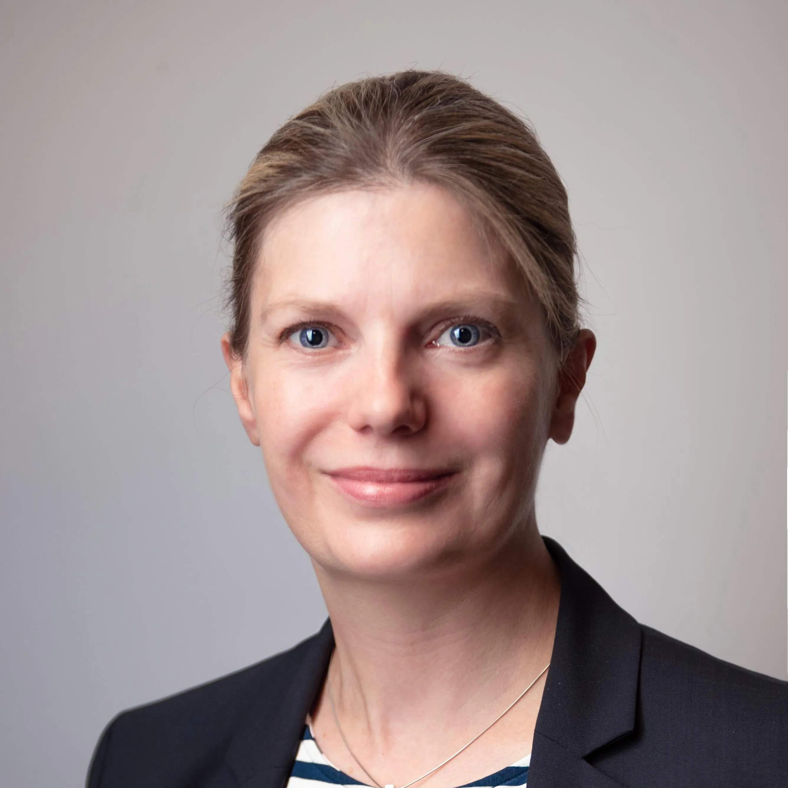 Dr. Kirsten Häger